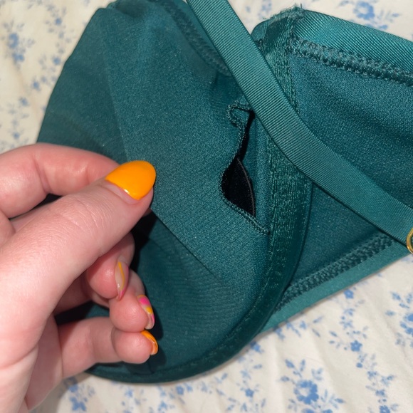 target swimsuit top - Picture 2 of 3